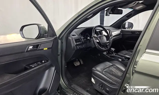 SsangYong Rexton 2021 2.2 автомат (гидро), миниатюра 10 SsangYong Rexton 2021 2.2 автомат (гидро), миниатюра 10