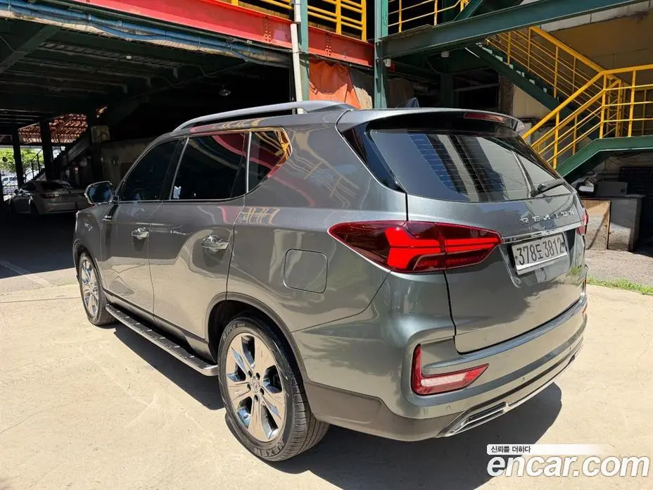 SsangYong Rexton 2022 2.2 автомат (гидро), фото 2 SsangYong Rexton 2022 2.2 автомат (гидро), фото 2
