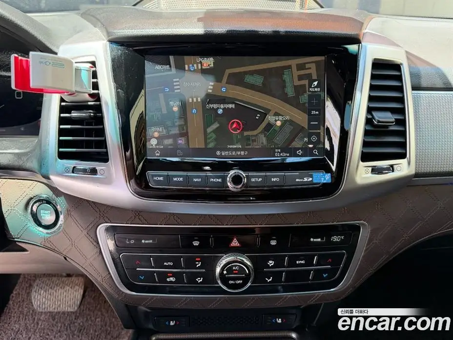 SsangYong Rexton 2022 2.2 автомат (гидро), фото 14 SsangYong Rexton 2022 2.2 автомат (гидро), фото 14