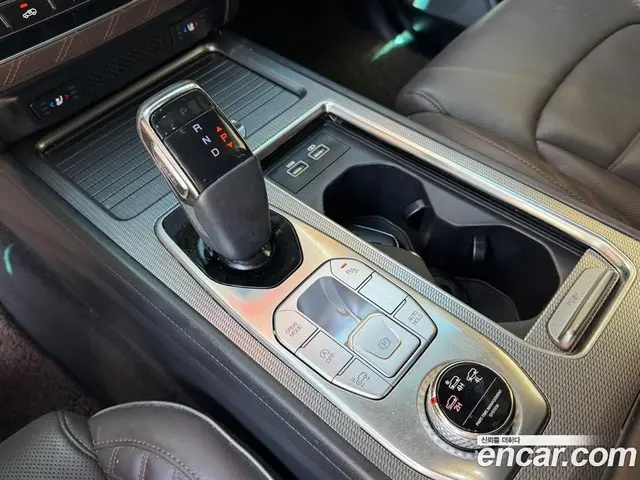 SsangYong Rexton 2022 2.2 автомат (гидро), миниатюра 9 SsangYong Rexton 2022 2.2 автомат (гидро), миниатюра 9
