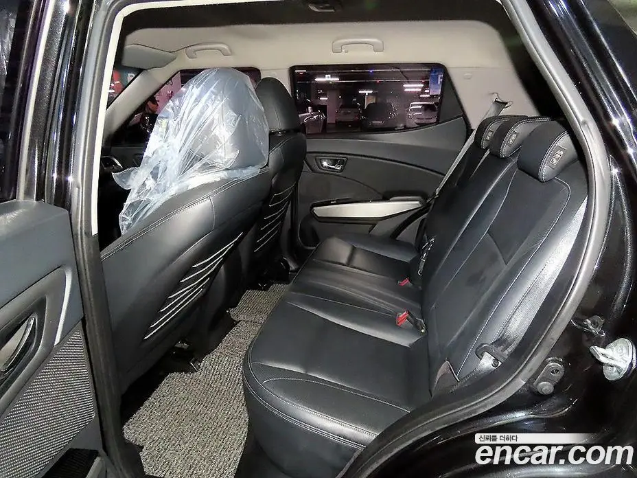 SsangYong TIBOLI 2015 1.6 автомат (гидро), фото 7 SsangYong TIBOLI 2015 1.6 автомат (гидро), фото 7