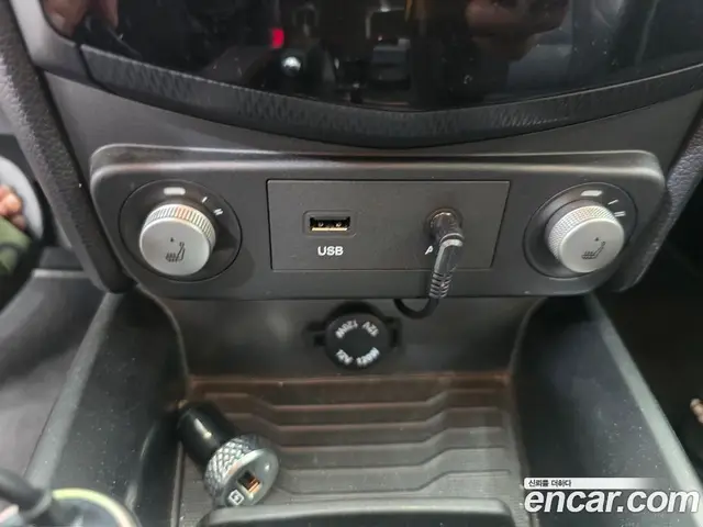SsangYong TIBOLI 2017 1.6 автомат (гидро), миниатюра 11 SsangYong TIBOLI 2017 1.6 автомат (гидро), миниатюра 11