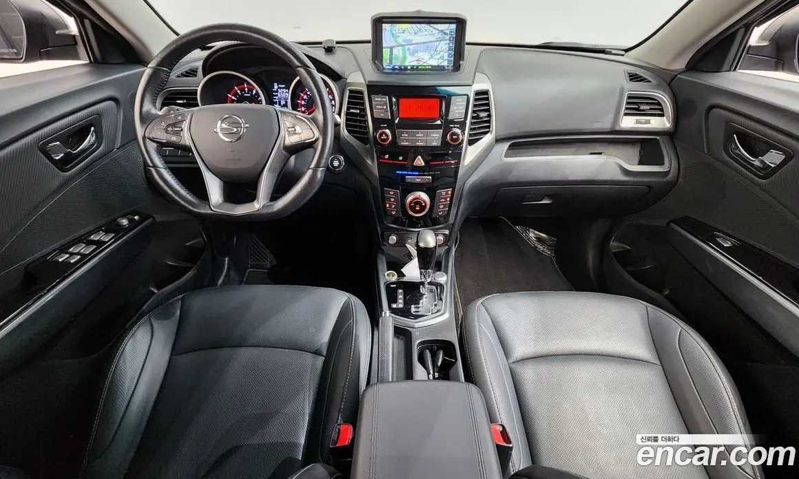 SsangYong TIBOLI 2017 1.6 автомат (гидро), фото 7 SsangYong TIBOLI 2017 1.6 автомат (гидро), фото 7