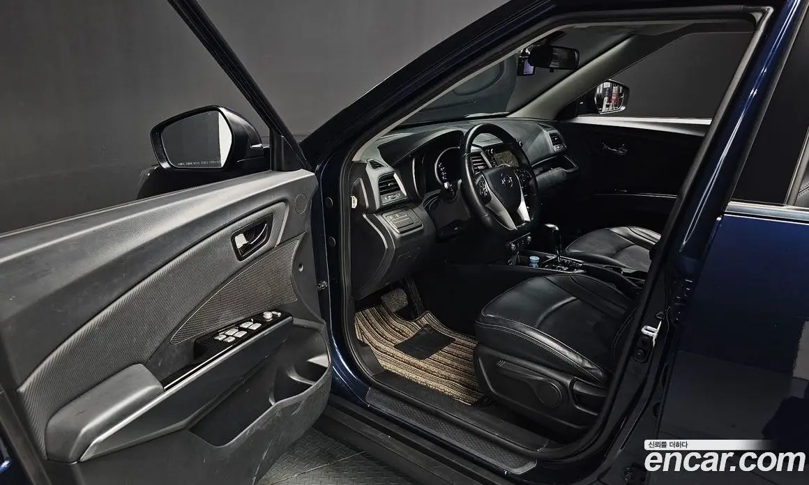 SsangYong TIBOLI 2018 1.6 автомат (гидро), фото 10 SsangYong TIBOLI 2018 1.6 автомат (гидро), фото 10
