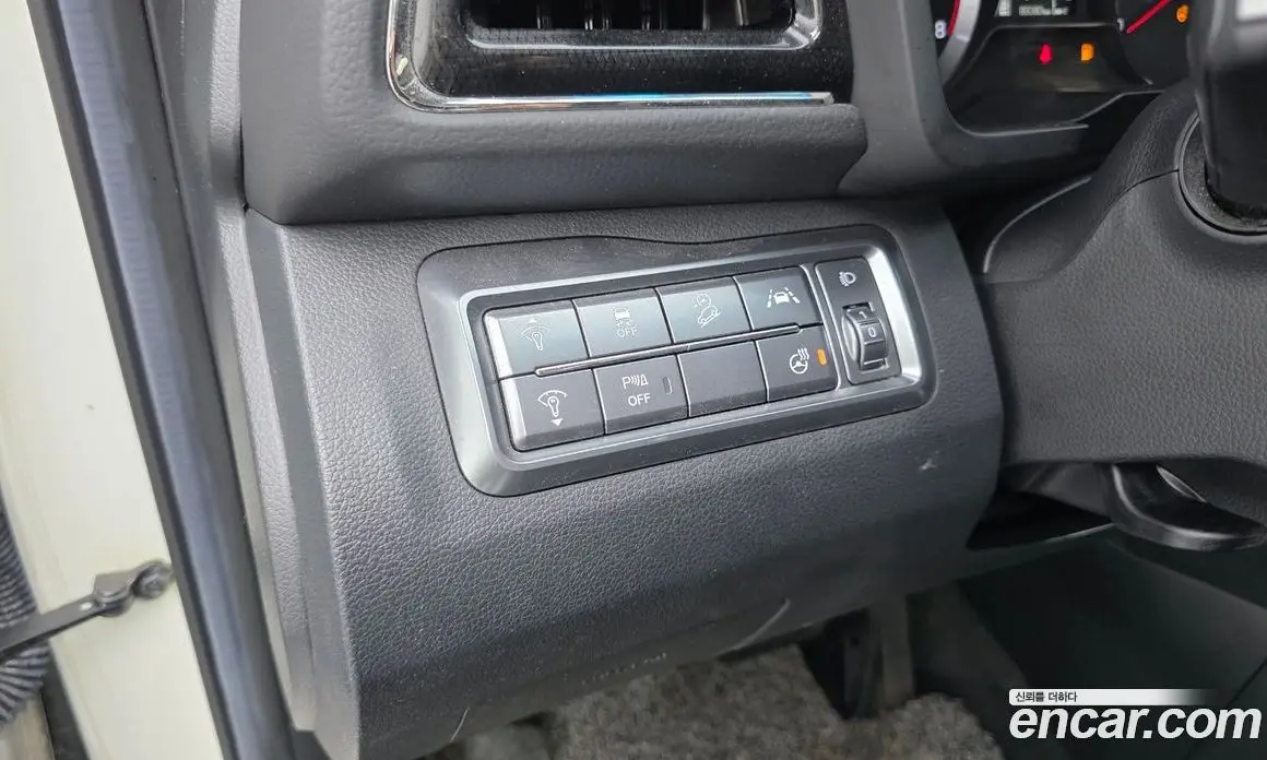 SsangYong TIBOLI 2022 1.5 автомат (гидро), фото 12 SsangYong TIBOLI 2022 1.5 автомат (гидро), фото 12