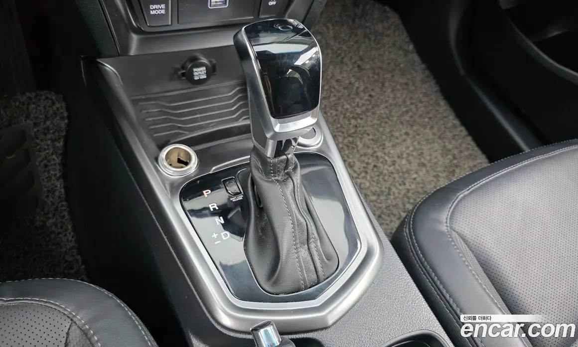 SsangYong TIBOLI 2022 1.5 автомат (гидро), фото 9 SsangYong TIBOLI 2022 1.5 автомат (гидро), фото 9