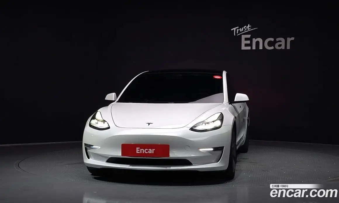 Tesla Model 3 2021 0.2 автомат (гидро), фото 3 Tesla Model 3 2021 0.2 автомат (гидро), фото 3