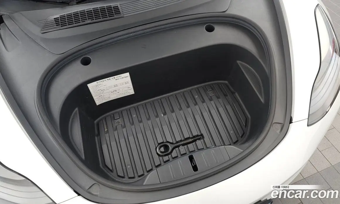 Tesla Model 3 2021 0.2 автомат (гидро), фото 6 Tesla Model 3 2021 0.2 автомат (гидро), фото 6