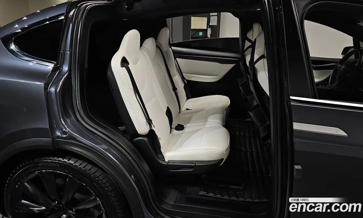 Tesla Model X 2018 0.3 автомат (гидро), фото 12 Tesla Model X 2018 0.3 автомат (гидро), фото 12