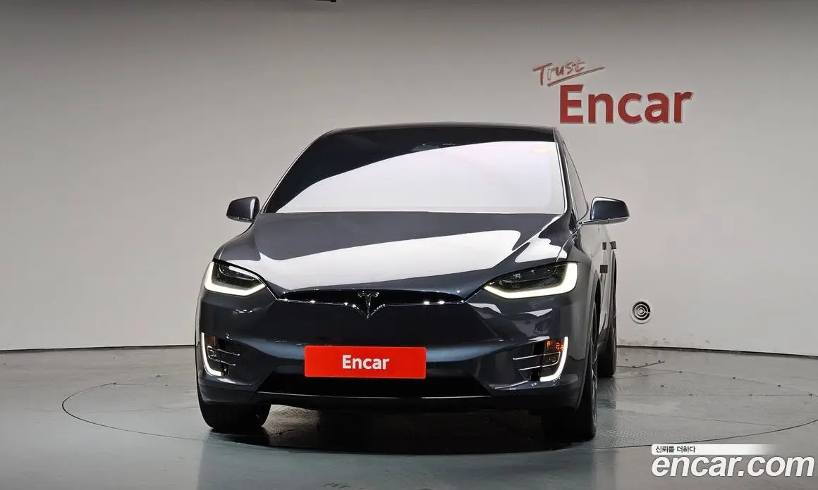 Tesla Model X 2018 0.3 автомат (гидро), фото 3 Tesla Model X 2018 0.3 автомат (гидро), фото 3