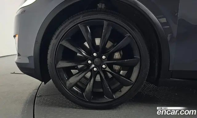 Tesla Model X 2018 0.3 автомат (гидро), миниатюра 5 Tesla Model X 2018 0.3 автомат (гидро), миниатюра 5