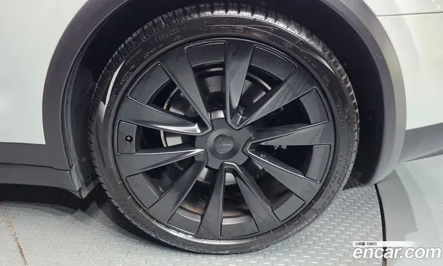 Tesla Model X 2023 0.3 автомат (гидро), миниатюра 7 Tesla Model X 2023 0.3 автомат (гидро), миниатюра 7