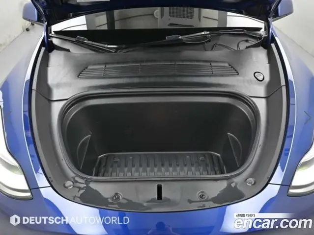 Tesla Model Y 2021 автомат (гидро), миниатюра 6 Tesla Model Y 2021 автомат (гидро), миниатюра 6