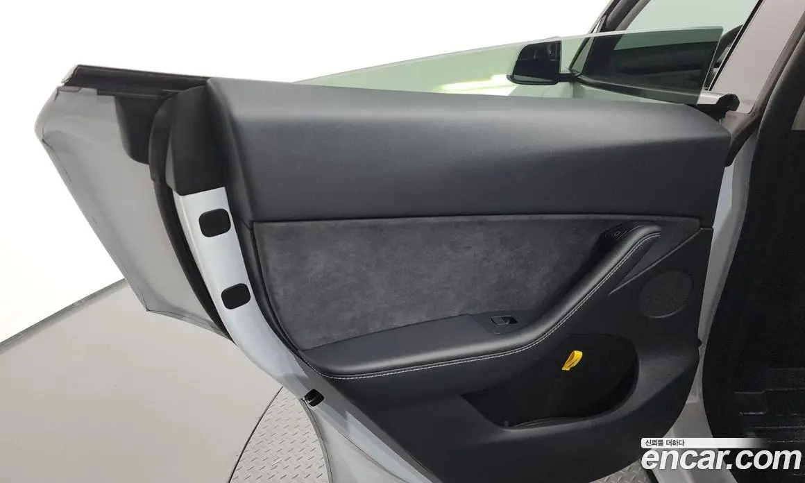 Tesla Model Y 2023 0.2 автомат (гидро), фото 15 Tesla Model Y 2023 0.2 автомат (гидро), фото 15