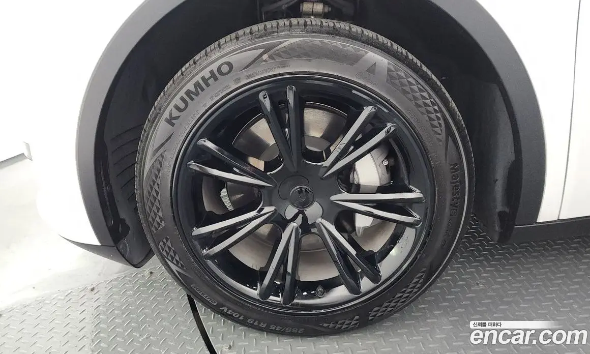 Tesla Model Y 2023 0.2 автомат (гидро), фото 5 Tesla Model Y 2023 0.2 автомат (гидро), фото 5