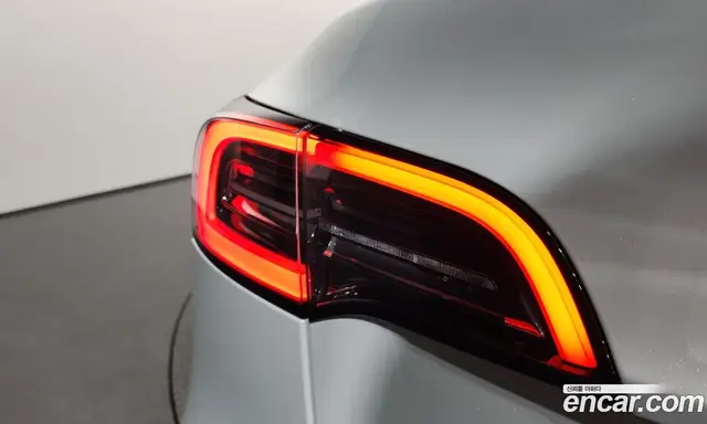 Tesla Model Y 2023 0.2 автомат (гидро), миниатюра 9 Tesla Model Y 2023 0.2 автомат (гидро), миниатюра 9