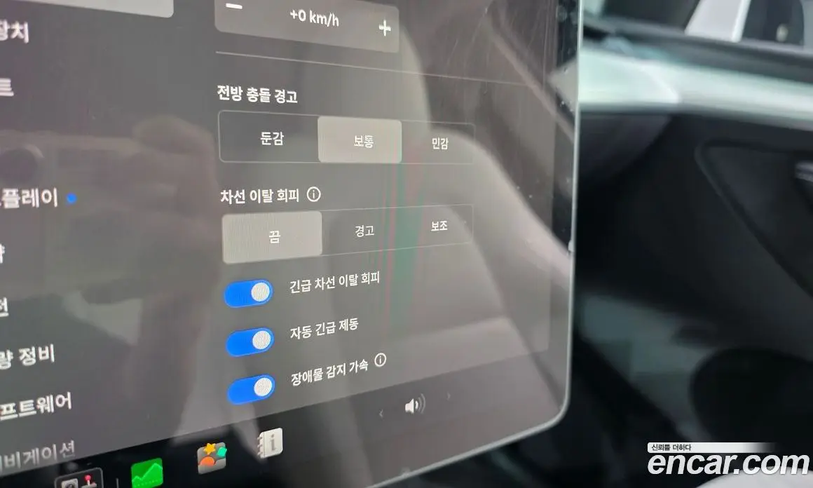 Tesla Model Y 2024 0.2 автомат (гидро), фото 20