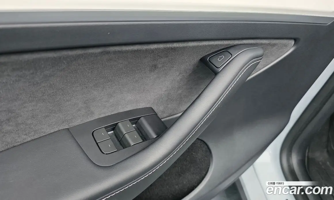 Tesla Model Y 2024 0.2 автомат (гидро), фото 28