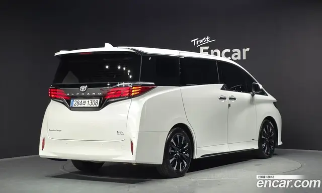 Toyota Alphard 2025 2.5 автомат (гидро), миниатюра 2 Toyota Alphard 2025 2.5 автомат (гидро), миниатюра 2