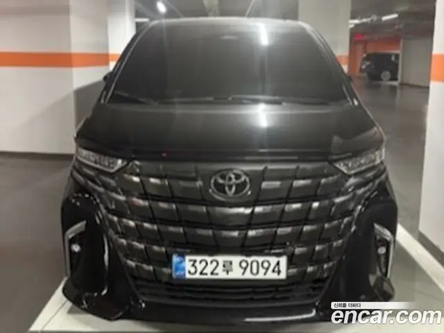 Toyota Alphard, 2025, 6 437 км