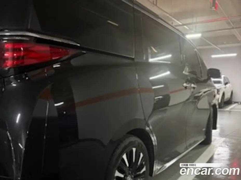Toyota Alphard 2025 2.5 автомат (гидро), фото 11 Toyota Alphard 2025 2.5 автомат (гидро), фото 11