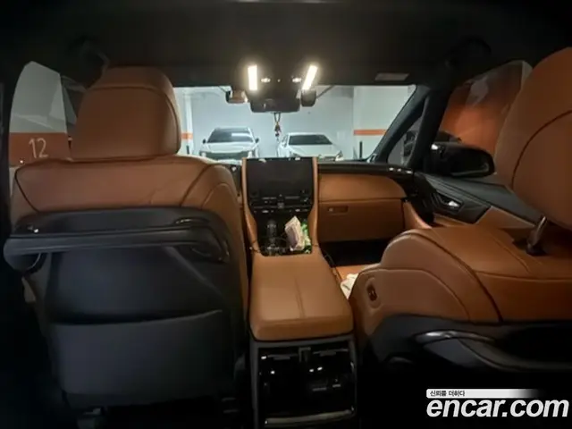 Toyota Alphard 2025 2.5 автомат (гидро), миниатюра 8 Toyota Alphard 2025 2.5 автомат (гидро), миниатюра 8