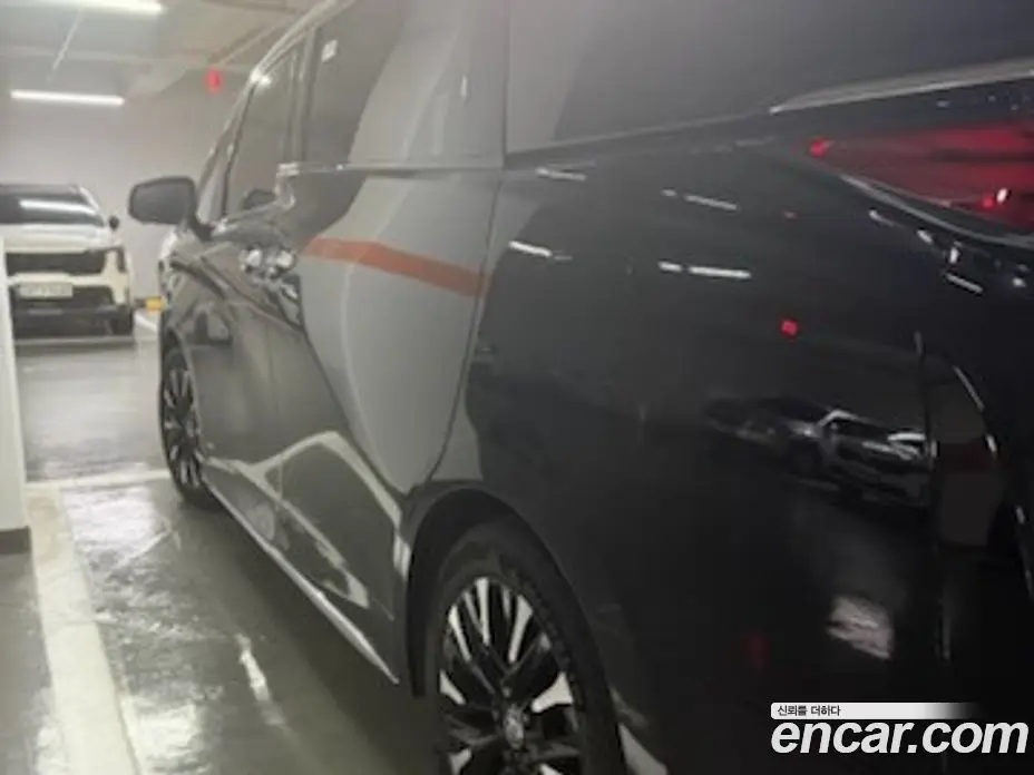 Toyota Alphard 2025 2.5 автомат (гидро), фото 10 Toyota Alphard 2025 2.5 автомат (гидро), фото 10