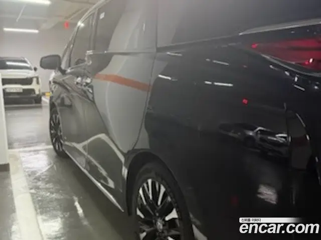 Toyota Alphard 2025 2.5 автомат (гидро), миниатюра 10 Toyota Alphard 2025 2.5 автомат (гидро), миниатюра 10