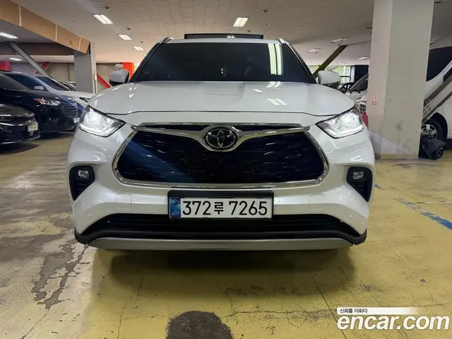 Toyota Highlander 2025 2.5 автомат (гидро), миниатюра 2 Toyota Highlander 2025 2.5 автомат (гидро), миниатюра 2