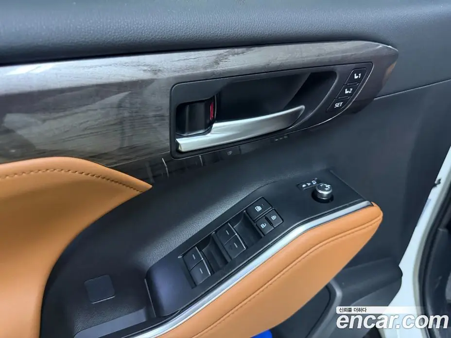 Toyota Highlander 2025 2.5 автомат (гидро), фото 16 Toyota Highlander 2025 2.5 автомат (гидро), фото 16
