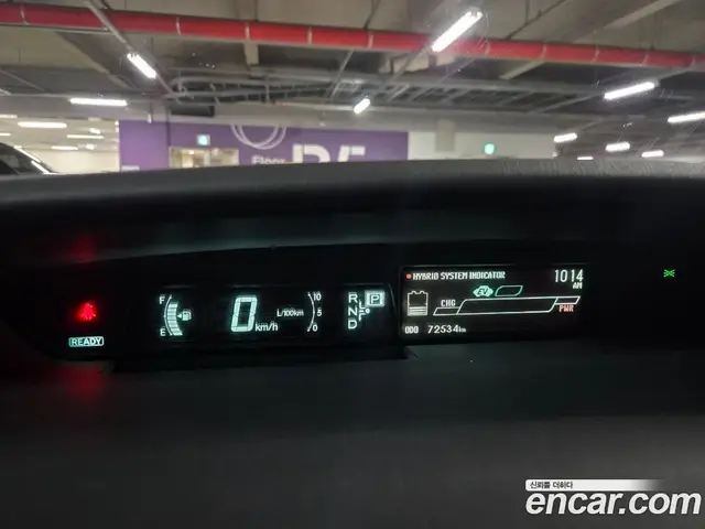 Toyota Prius 2014 1.8 автомат (гидро), миниатюра 8 Toyota Prius 2014 1.8 автомат (гидро), миниатюра 8