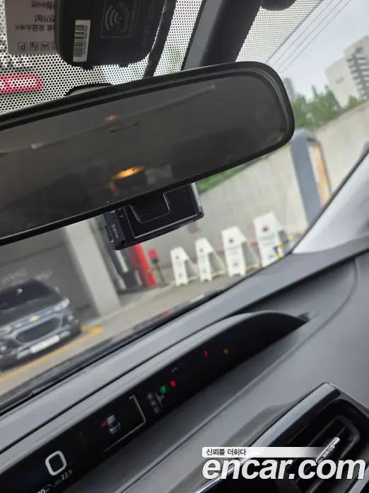Toyota Prius 2018 1.8 автомат (гидро), миниатюра 2 Toyota Prius 2018 1.8 автомат (гидро), миниатюра 2