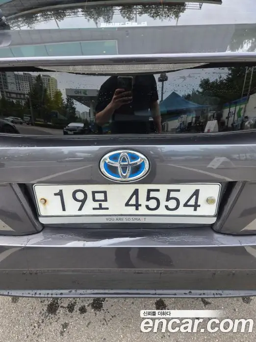 Toyota Prius 2018 1.8 автомат (гидро), фото 7 Toyota Prius 2018 1.8 автомат (гидро), фото 7