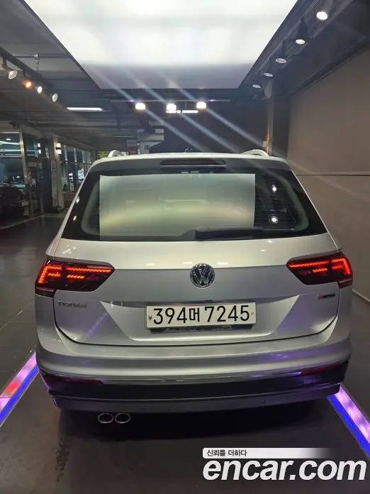 Volkswagen Tiguan 2018 2.0 автомат (гидро), фото 4