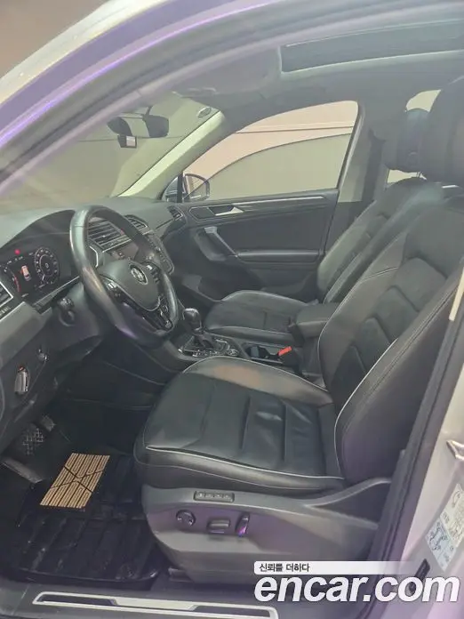 Volkswagen Tiguan 2018 2.0 автомат (гидро), миниатюра 7