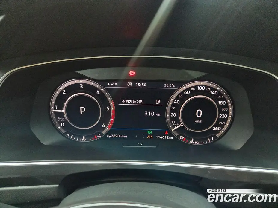 Volkswagen Tiguan 2018 2.0 автомат (гидро), фото 8