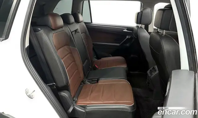 Volkswagen Tiguan 2023 2.0 автомат (гидро), миниатюра 12