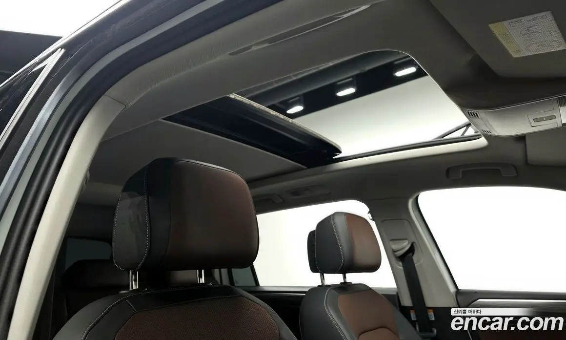 Volkswagen Tiguan 2023 2.0 автомат (гидро), фото 17