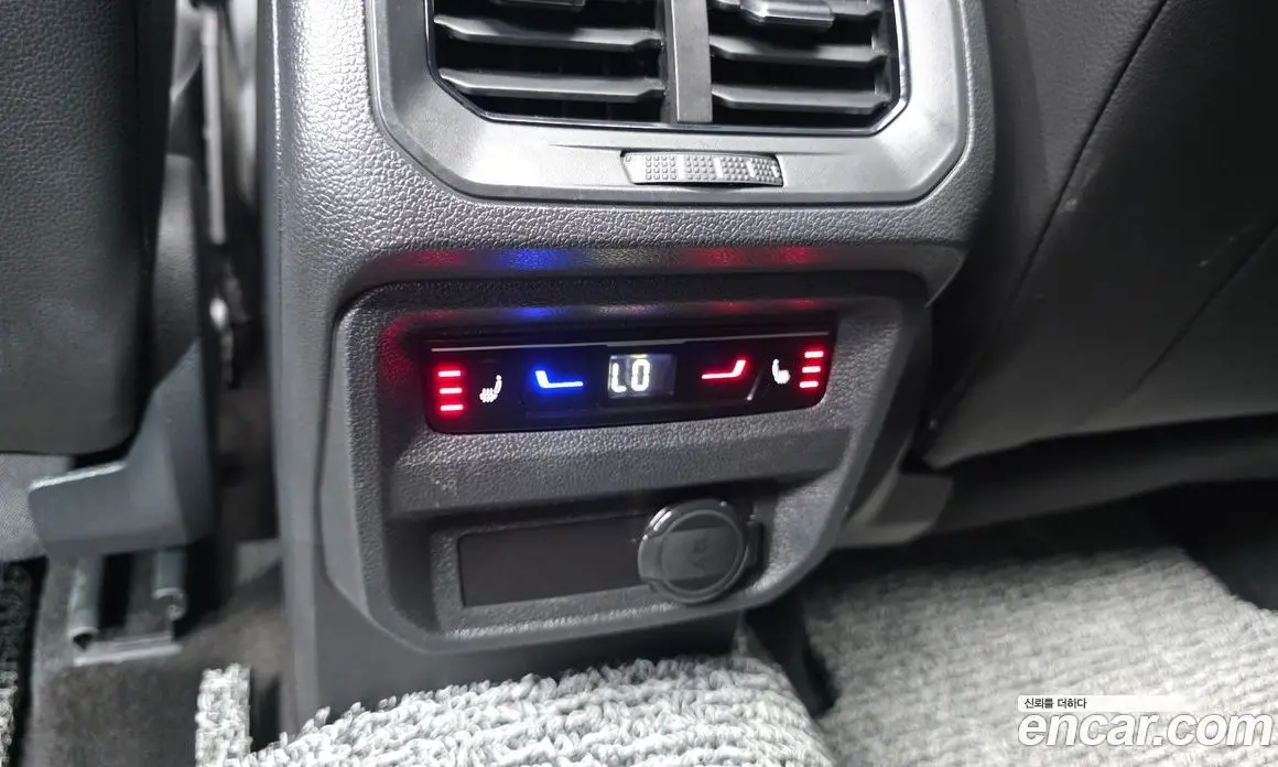 Volkswagen Tiguan 2023 2.0 автомат (гидро), фото 32 Volkswagen Tiguan 2023 2.0 автомат (гидро), фото 32