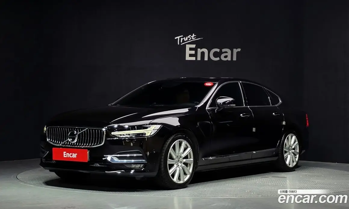 Volvo S90 2017 2.0 автомат (гидро), фото 1 Volvo S90 2017 2.0 автомат (гидро), фото 1