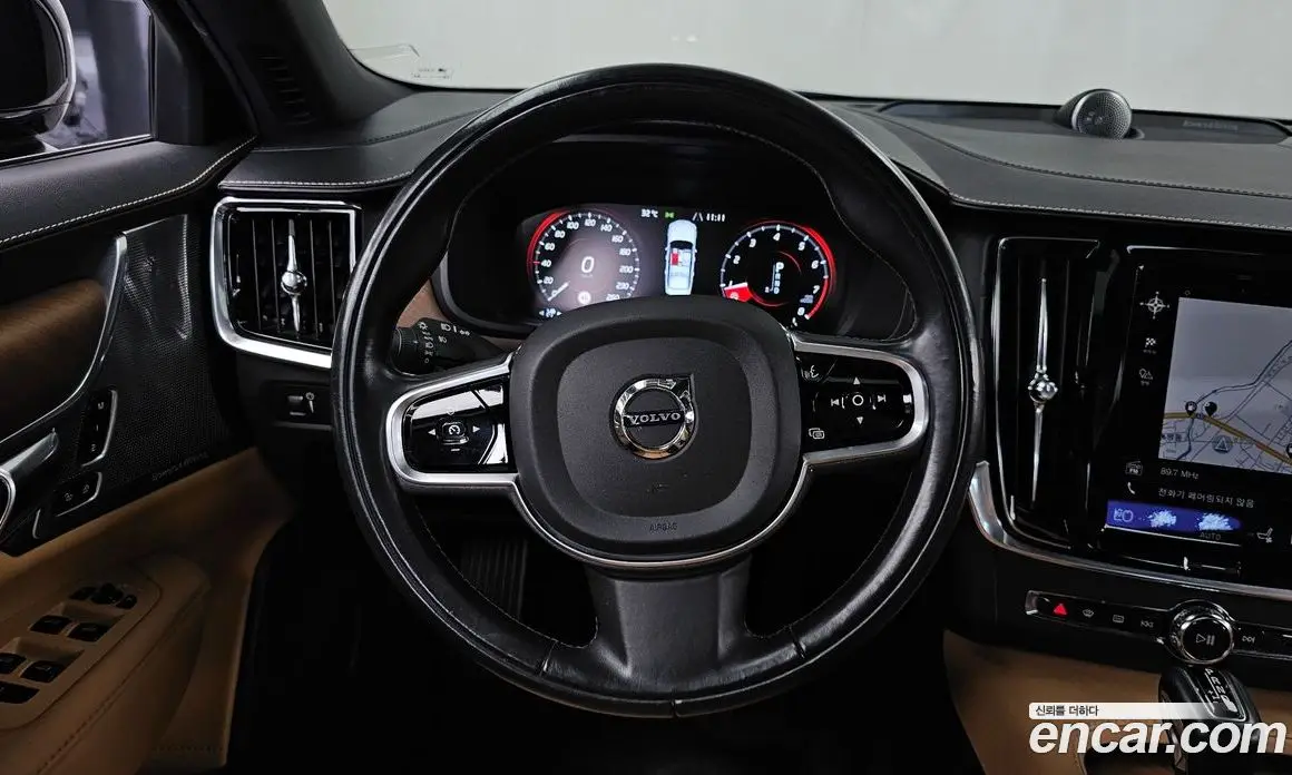 Volvo S90 2017 2.0 автомат (гидро), фото 13 Volvo S90 2017 2.0 автомат (гидро), фото 13
