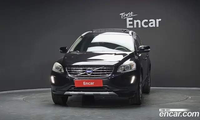 Volvo XC60 2015 2.4 автомат (гидро), миниатюра 3 Volvo XC60 2015 2.4 автомат (гидро), миниатюра 3