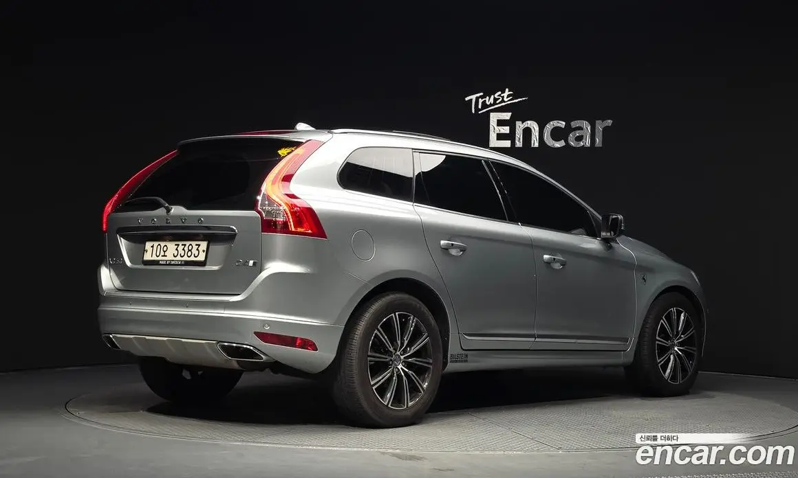 Volvo XC60 2017 2.0 автомат (гидро), фото 2 Volvo XC60 2017 2.0 автомат (гидро), фото 2