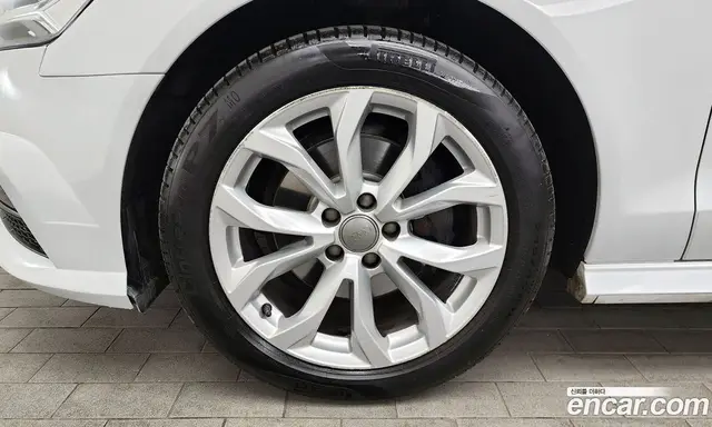 Audi A6 2018 2.0 автомат (гидро), миниатюра 5 Audi A6 2018 2.0 автомат (гидро), миниатюра 5