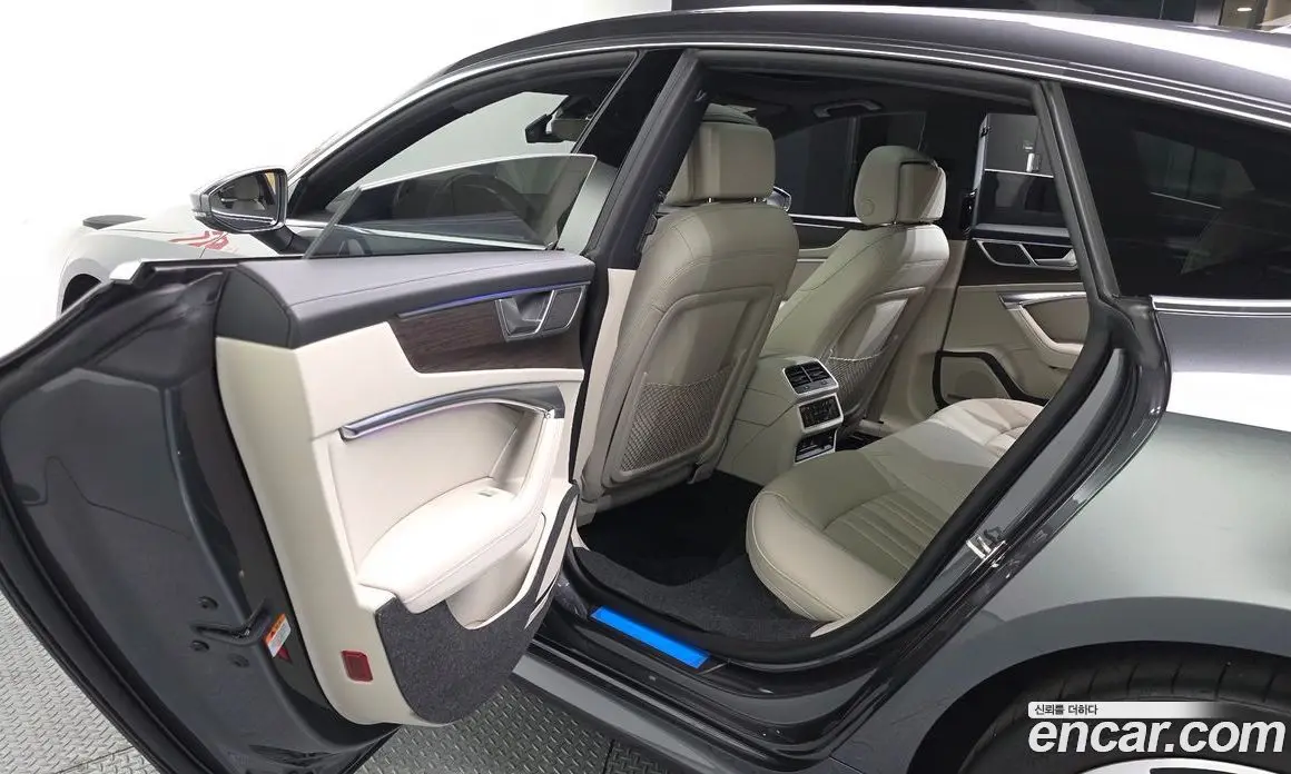 Audi A7 2022 3.0 автомат (гидро), фото 16 Audi A7 2022 3.0 автомат (гидро), фото 16