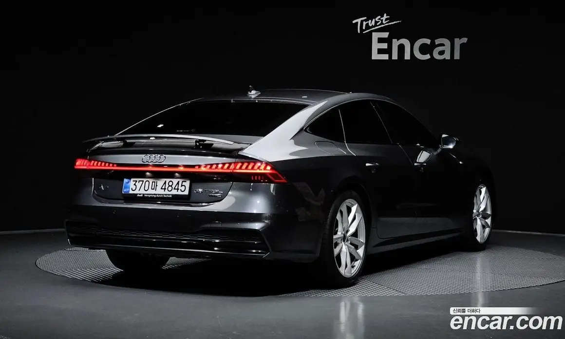 Audi A7 2025 2.0 автомат (гидро), фото 2 Audi A7 2025 2.0 автомат (гидро), фото 2