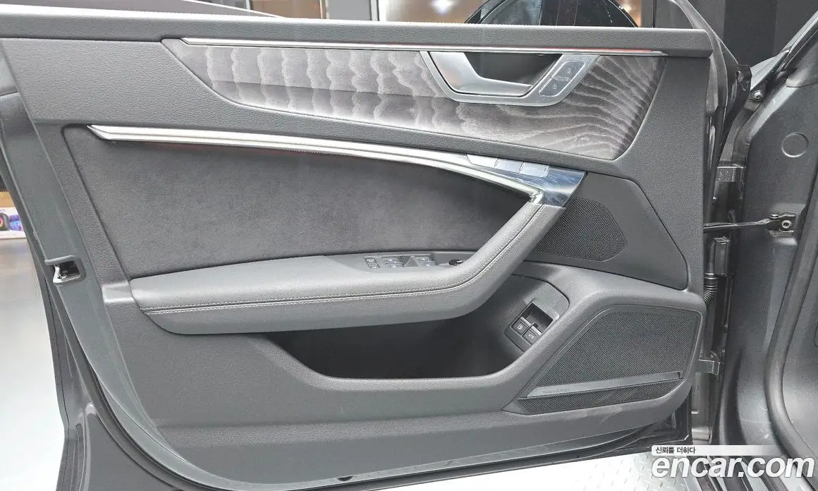 Audi A7 2025 2.0 автомат (гидро), фото 14 Audi A7 2025 2.0 автомат (гидро), фото 14