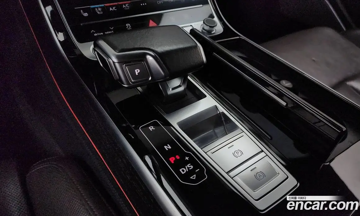 Audi A8 2021 4.0 автомат (гидро), фото 9 Audi A8 2021 4.0 автомат (гидро), фото 9