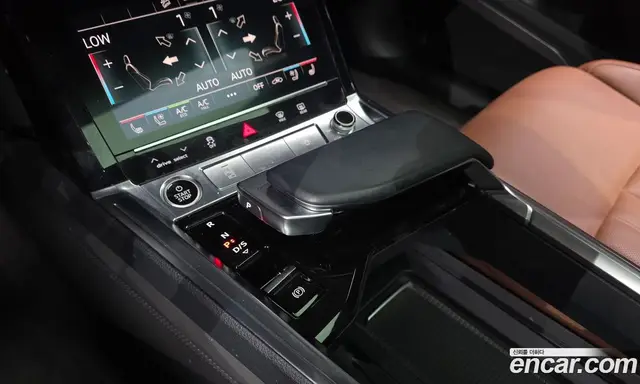 Audi e-tron 2021 0.2 автомат (гидро), миниатюра 9 Audi e-tron 2021 0.2 автомат (гидро), миниатюра 9