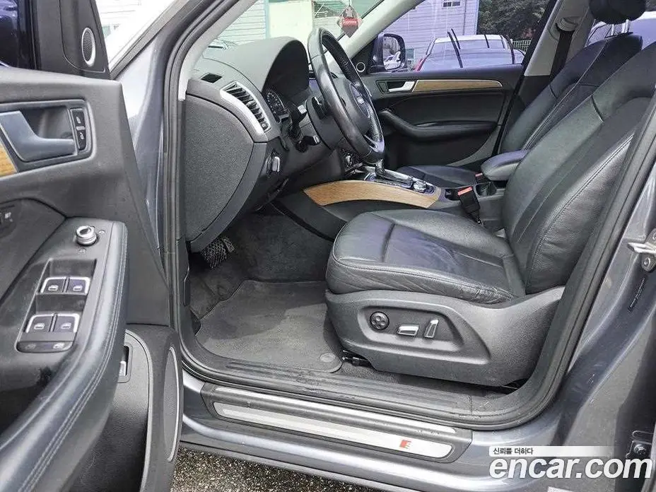 Audi Q5 2015 3.0 автомат (гидро), фото 5 Audi Q5 2015 3.0 автомат (гидро), фото 5